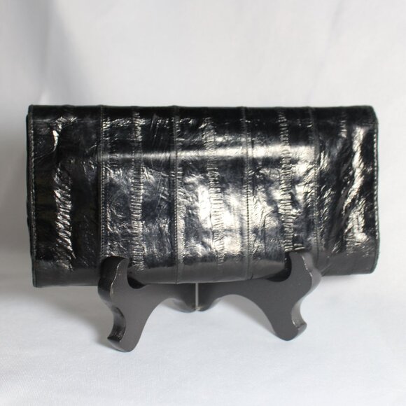 Women's Black Faux Leather Tri-fold Wallet - Picture 2 of 5